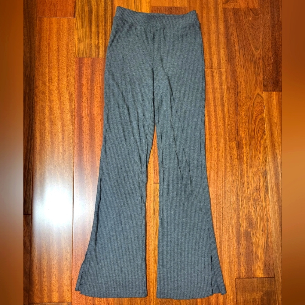 Grey flare split hem pull on legging